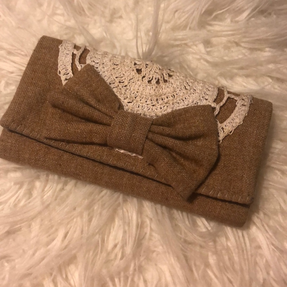 Super cute cloth bow wallet!!!😊